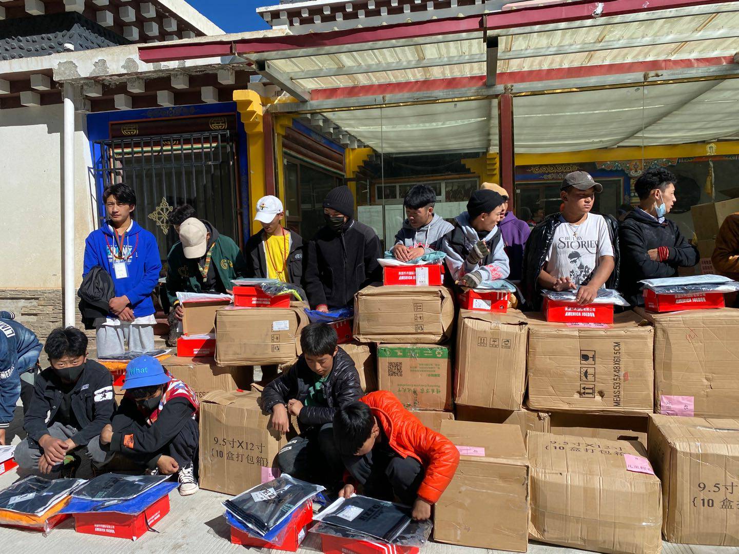 星空平台-星空(中国)一站式服务平台公益回顾丨家国同欢月同圆 温暖满载甘孜州(图7) 星空平台-星空(中国)一站式服务平台公益回顾丨家国同欢月同圆 温暖满载甘孜州(图7)